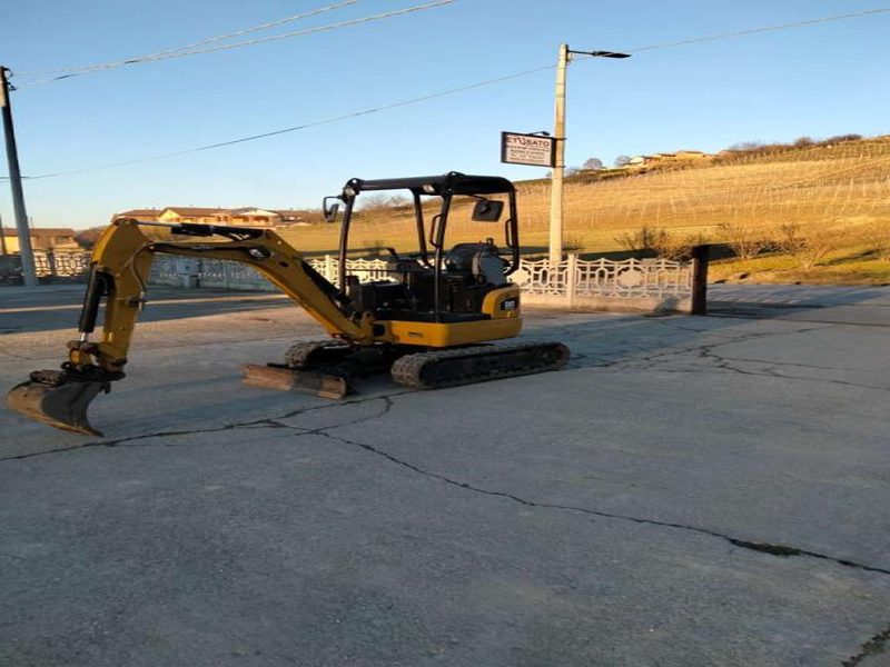 caterpillar 301 magroma